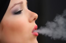 Τετραπλάσιο κίνδυνο τύφλωσης διατρέχουν οι καπνιστές