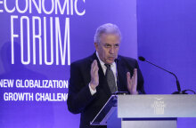 avramopoulos1.jpg