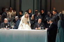 «Λουτσία ντι Λαμμερμούρ» του Γκαετάνο Ντονιτσέττι, σε σκηνοθεσία Κέιτι Μίτσελ στην ΕΛΣ