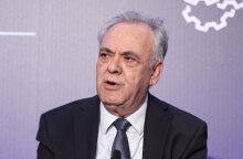 dragasakis.jpg