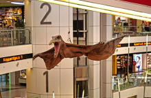 Δεινόσαυροι River West