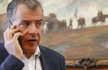 theodorakis.jpg