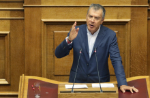 theodorakis.jpg