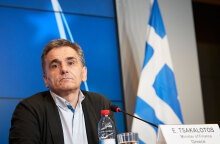 tsakalotos.jpg