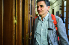 tsakalotos.jpg