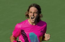 tsitsipas.jpg