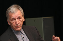 gavras.jpg