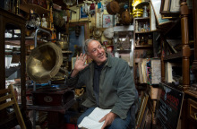 © Θανάσης Καρατζάς