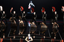 Η «Γέρμα» σε σκηνοθεσία Θεόδωρου Τερζόπουλου στο Εθνικό Θέατρο της Ταϊβάν στην Ταϊπέι © Johanna Weber