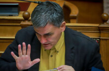 tsakalotos71.jpg
