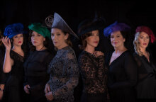 8 γυναίκες κατηγορούνται στο Θέατρο Αργώ