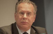 Γιώργος Κουμουτσάκος