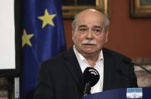 Νίκος Βούτσης