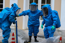 Ύποπτος φάκελος με σκόνη/