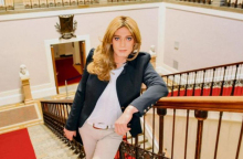 Τέσα Γκάνσερερ