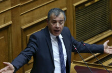 Σταύρος Θεοδωράκης / Βουλή