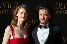 Κιτ Χάρινγκτον-Ρόουζ Λέσλι