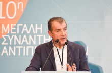 Σταύρος Θεοδωράκης