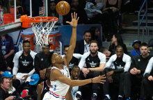 Γιάννης Αντετοκούνμπο