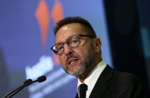 Γιάννης Στουρνάρας