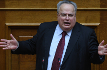 Νίκος Κοτζιάς