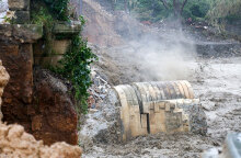 ΚΑΤΑΡΡΕΥΣΗ ΓΕΦΥΡΑΣ ΤΟΥ ΚΕΡΙΤΗ ΣΤΟΝ ΑΛΙΚΙΑΝΟ ΧΑΝΙΩΝ ΑΠΟ ΤΗΝ ΚΑΚΟΚΑΙΡΙΑ 