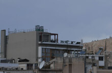 Το κτίριο που «κρύβει» την Ακρόπολη