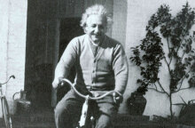 Άλμπερτ Άινσταϊν