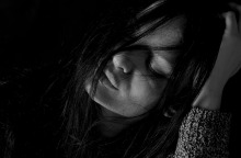 Διπλάσια τα ποσοστά κατάθλιψης στις γυναίκες 