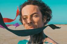 Freedom Candlemaker - Beaming Light