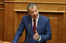 Σταύρος Θεοδωράκης