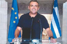 Μανώλης Πετσίτης