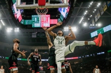 NBA PLAYOFF ΑΝΤΕΤΟΚΟΥΝΜΠΟ