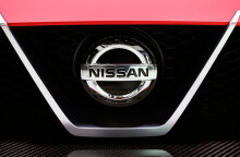 nissan23423.jpg