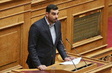 Πέτρος Κωνσταντινέας 