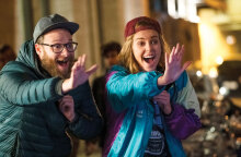 Σεθ Ρόγκεν και Σαρλίζ Θερόν στην ταινία «Μια απίθανη σχέση (Long Shot)»