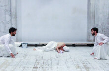 «Σχόλιο για την Ηλέκτρα» της Ομάδας μήνυμαL στο Θέατρο Θησείον © Τζίνα Σκανδάμη