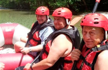 Για ράφτινγκ στον Βοϊδομάτη ποταμό πήγε ο Κώστας Καραμανλής