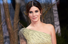 Σάντρα Μπούλοκ