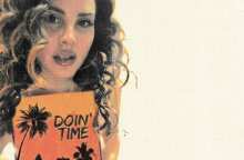 lana-del-rey-doin-time.jpg