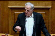 Αλέκος Φλαμπουράρης 