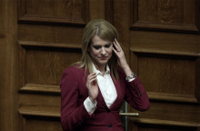 Θεοδώρα Τζάκρη