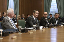 mitsotakis-ypourgiko1