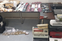 Εργαστήριο κατασκευής πλαστών εγγράφων 