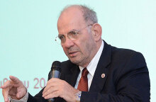 Γιάννης Κυριόπουλος