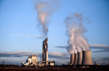 Εργοστάσιο παραγωγής ενέργειας της ΔΕΗ στην Κοζάνη