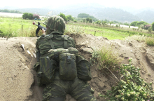 Στρατιώτης