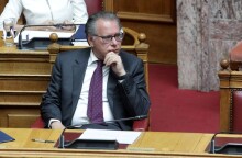 Γιώργος Κουμουτσάκος 