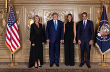 Τα ζεύγη Τραμπ-Μητσοτάκη