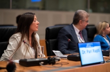 Δρα. Παρή Ράπτη